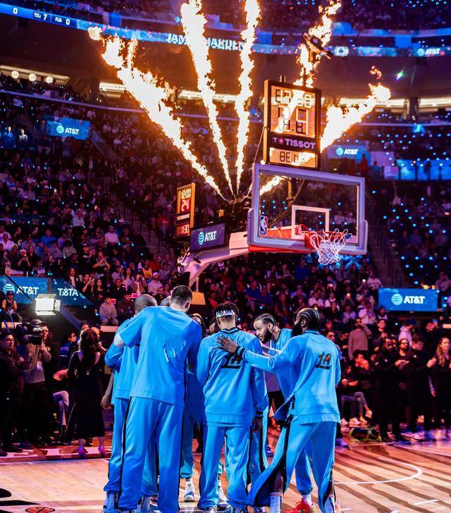 爱游戏正版-转会期NBA总决赛焦点战，洛杉矶快船强势反弹，话题不断，数据趋势出现新变化的简单介绍